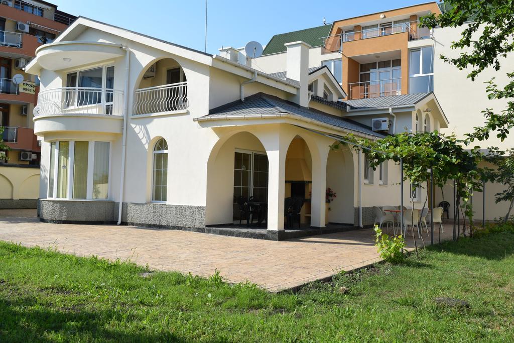Hotel Eva Ravda Exteriér fotografie