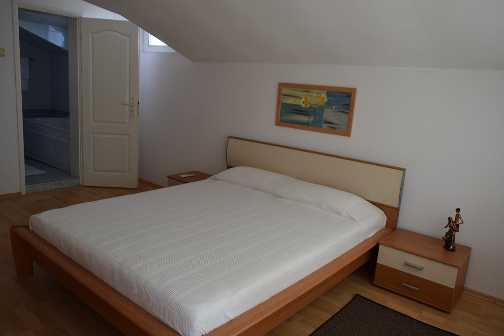 Hotel Eva Ravda Exteriér fotografie